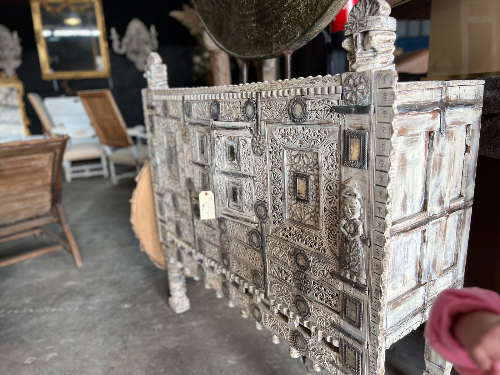 villagedubrocanteur_vauvert_antiquite_brocante_brocanteurs_vintage_objetsdantiquite_collectionneurs_gard_marcheimg_7999-Yyv3jqy6vzf7Myb9